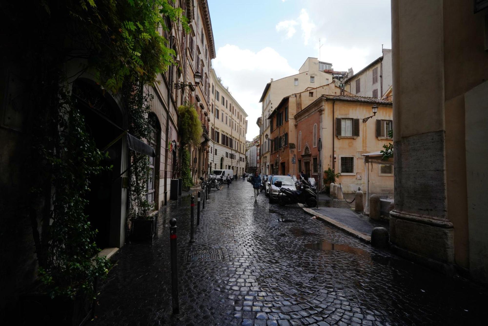 Rome Center, Luxury & History In Via Monserrato Екстериор снимка