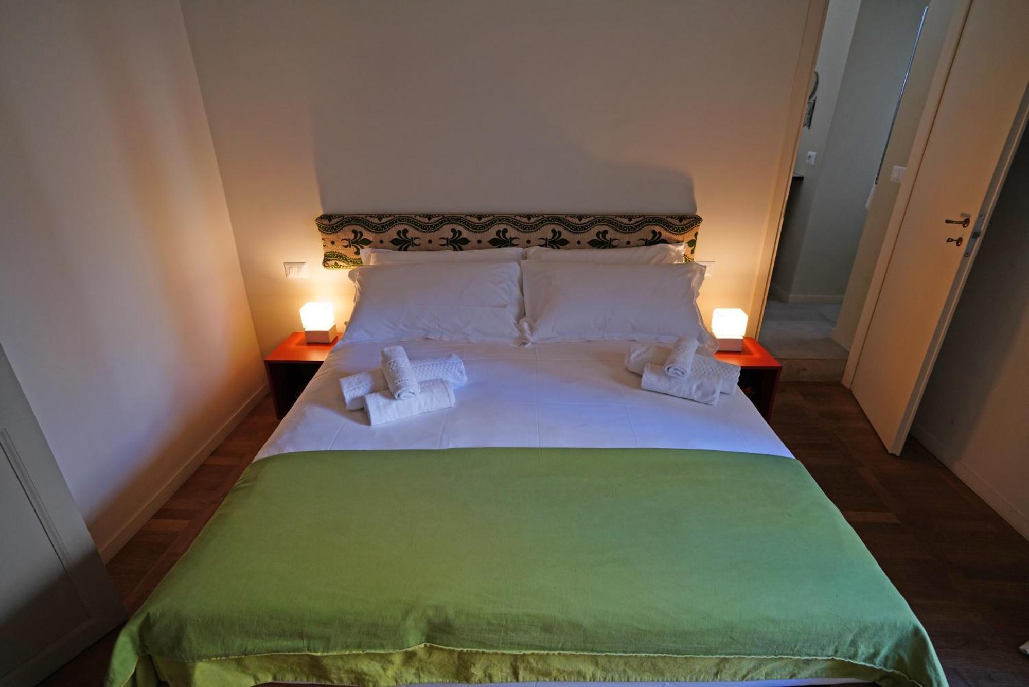 Rome Center, Luxury & History In Via Monserrato Екстериор снимка